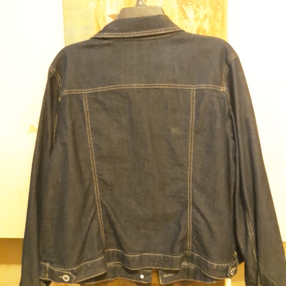 Jean Jacket - Picture 3 of 3
